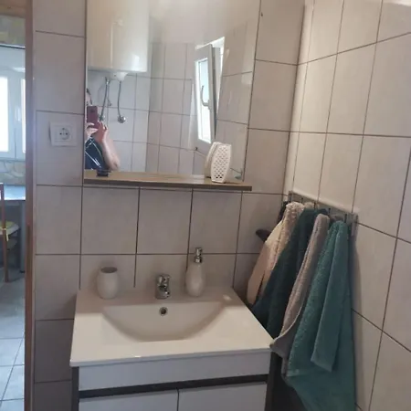 Apartment More
